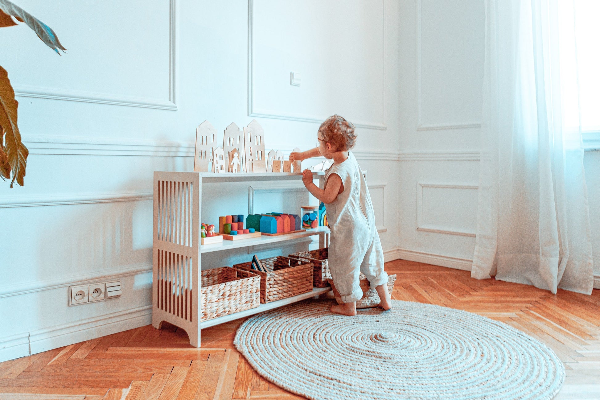 45.3 " OKI Bücherregal für Kinder | Spielzeugaufbewahrung | Spielzeugregal | Montessori-Möbel | Bücherregal aus der Jahrhundertmitte
